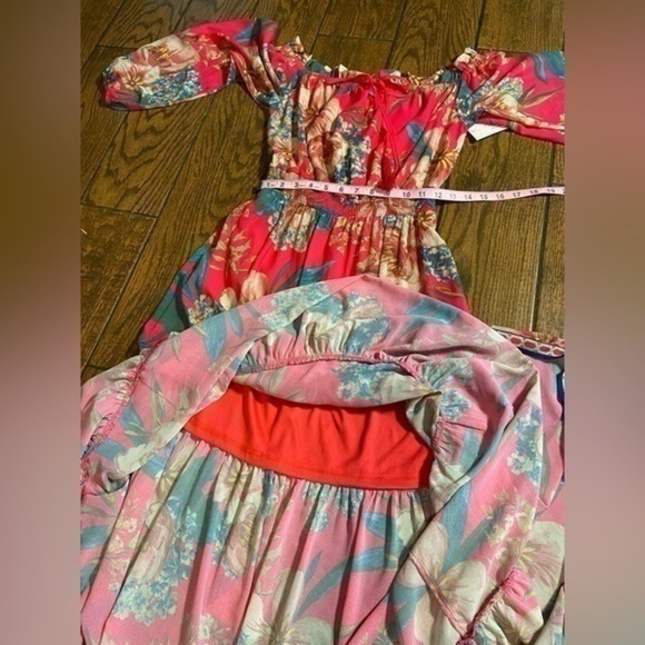 Giddy Up Glamor Pink Floral Flowey Dress. Medium-Long. - Picture 4 of 15